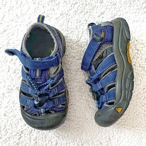 Keen Newport H2 Blue Waterproof Sandals Blue Outdoor Comfort Shoe Toddler 9